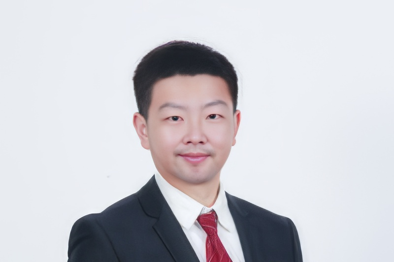 鮑捷(蘇州大學體育學院副教授、江蘇省消防總隊體能教練) 鮑捷(蘇州大學體育學院副教授、江蘇省消防總隊體能教練)