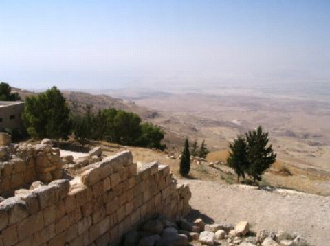 古塞爾·阿姆拉城堡