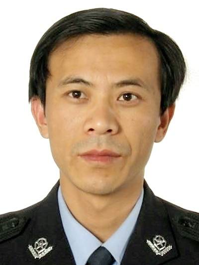 梅志軍(安徽省六安市公安局葉集分局黨委委員治安大隊長) 梅志軍(安徽省六安市公安局葉集分局黨委委員治安大隊長)