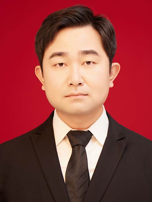 李學斌(山西省太原市婁煩縣委常委、副縣長) 李學斌(山西省太原市婁煩縣委常委、副縣長)
