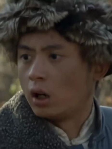 柱子(《雪豹》中的狙擊手角色) 柱子(《雪豹》中的狙擊手角色)