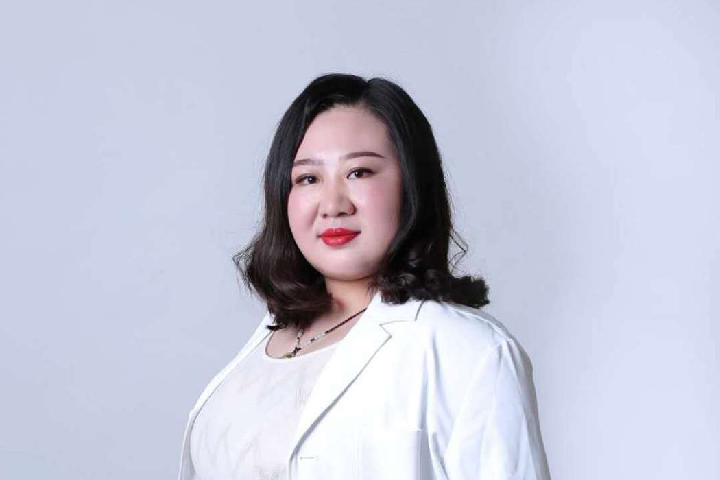 張玉翠(北京當代醫療美容門診部醫生) 張玉翠(北京當代醫療美容門診部醫生)
