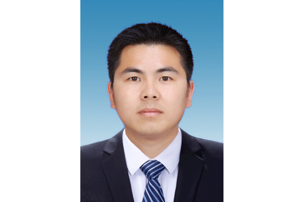 姜耀(貴州省麻江縣委常委,縣人民政府副縣長) 姜耀(貴州省麻江縣委常委,縣人民政府副縣長)