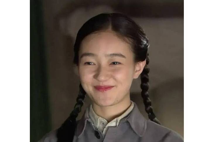白曉玲(電視劇《孤軍英雄》中的女性角色) 白曉玲(電視劇《孤軍英雄》中的女性角色)