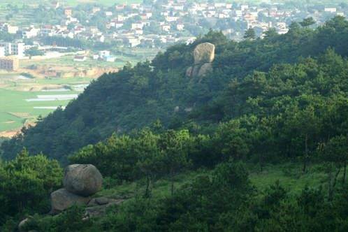 彭橋村(安徽省銅陵市郊區周潭鎮彭橋村) 彭橋村(安徽省銅陵市郊區周潭鎮彭橋村)