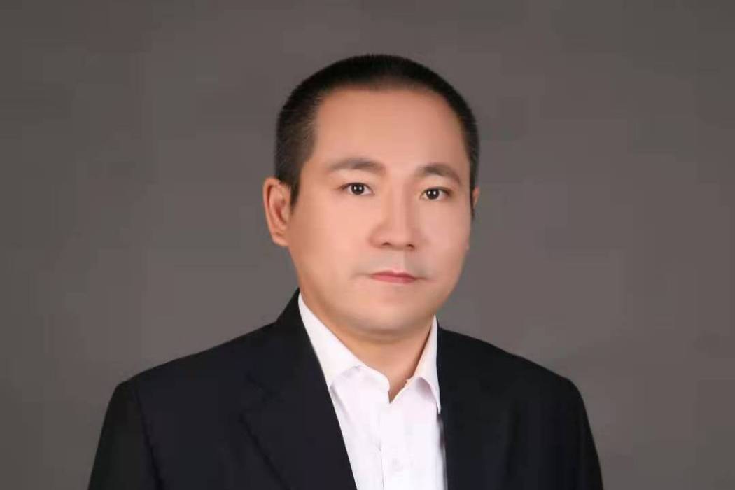 於強(哈爾濱學院教師) 於強(哈爾濱學院教師)