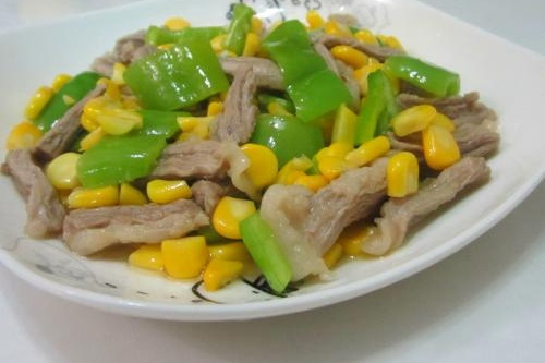甜玉米炒肉 甜玉米炒肉
