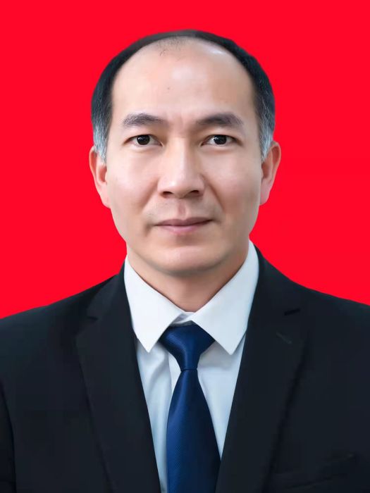 趙銳(河南省洛陽市新安縣人民政府黨組成員、副縣長,南李村鎮黨委書記) 趙銳(河南省洛陽市新安縣人民政府黨組成員、副縣長,南李村鎮黨委書記)