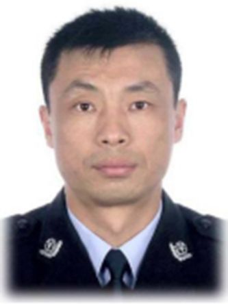 袁衛東(遼寧省營口市蓋州市公安局黨組成員) 袁衛東(遼寧省營口市蓋州市公安局黨組成員)