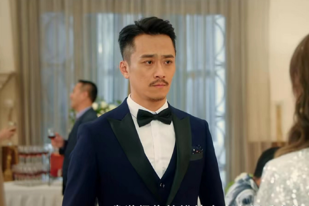 梁哲(現代愛情電視劇《一二三,木頭人》中的角色) 梁哲(現代愛情電視劇《一二三,木頭人》中的角色)