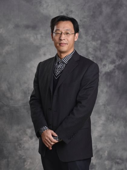 薛磊(泰安一中語文教師) 薛磊(泰安一中語文教師)
