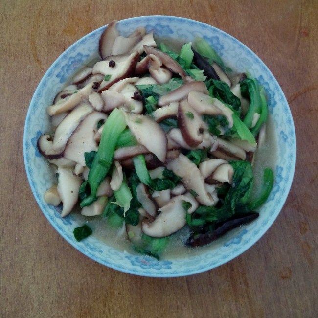 香菇吵青菜 香菇吵青菜