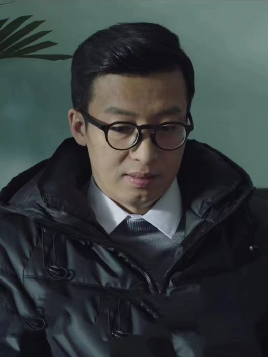高飛(鄉村輕喜劇《鄉村愛情16》中的角色) 高飛(鄉村輕喜劇《鄉村愛情16》中的角色)