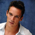 喬納森·萊斯·梅耶斯(Jonathan Rhys Meyers)