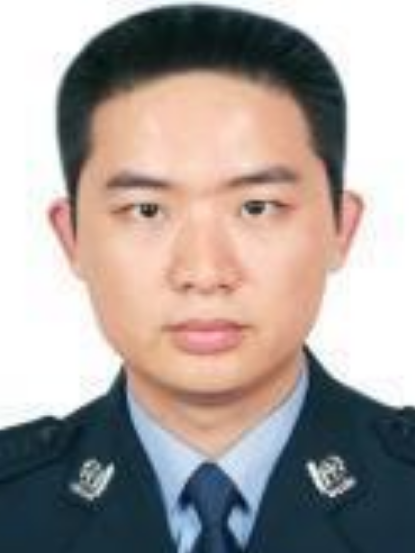 劉飛(貴州省遵義市公安局新蒲分局黨委委員、副局長、一級警長) 劉飛(貴州省遵義市公安局新蒲分局黨委委員、副局長、一級警長)
