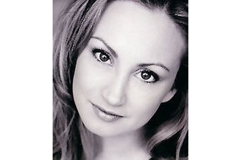 Laura Otis Laura Otis