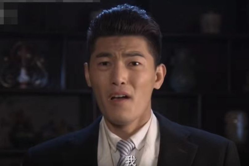 馮文朗(諜戰劇《津門飛鷹》中的角色) 馮文朗(諜戰劇《津門飛鷹》中的角色)