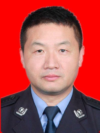宋愛軍(中共濉溪縣臨渙鎮黨委委員、鎮派出所所長) 宋愛軍(中共濉溪縣臨渙鎮黨委委員、鎮派出所所長)