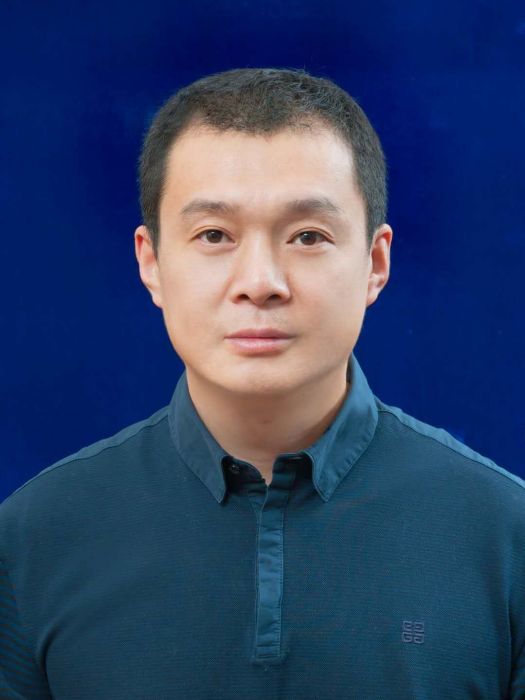 范晨陽(遼寧省瀋陽市民政局中心副主任) 范晨陽(遼寧省瀋陽市民政局中心副主任)