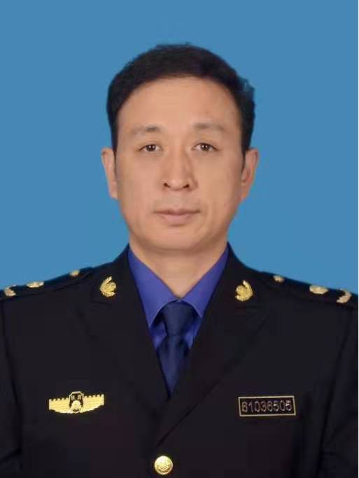 周衛國(陝西省西安市臨潼區城市管理和綜合執法局黨委委員、副局長) 周衛國(陝西省西安市臨潼區城市管理和綜合執法局黨委委員、副局長)