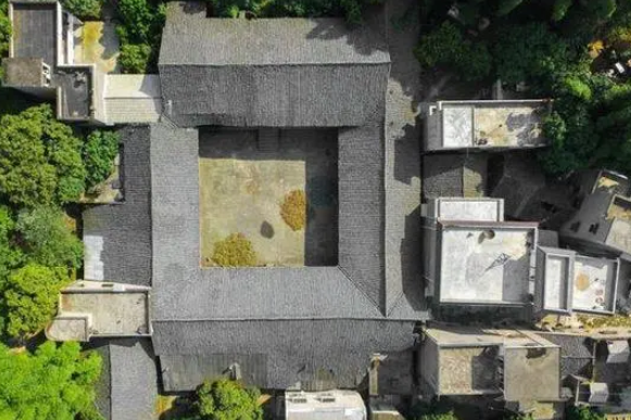 雷家大院(四川瀘州境內清代民居) 雷家大院(四川瀘州境內清代民居)