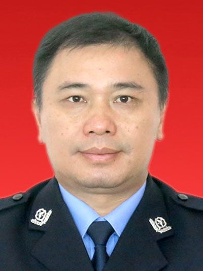 陳偉生(大余縣政府黨組成員、副縣長) 陳偉生(大余縣政府黨組成員、副縣長)
