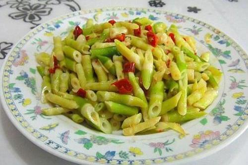 小筍炒橄欖菜