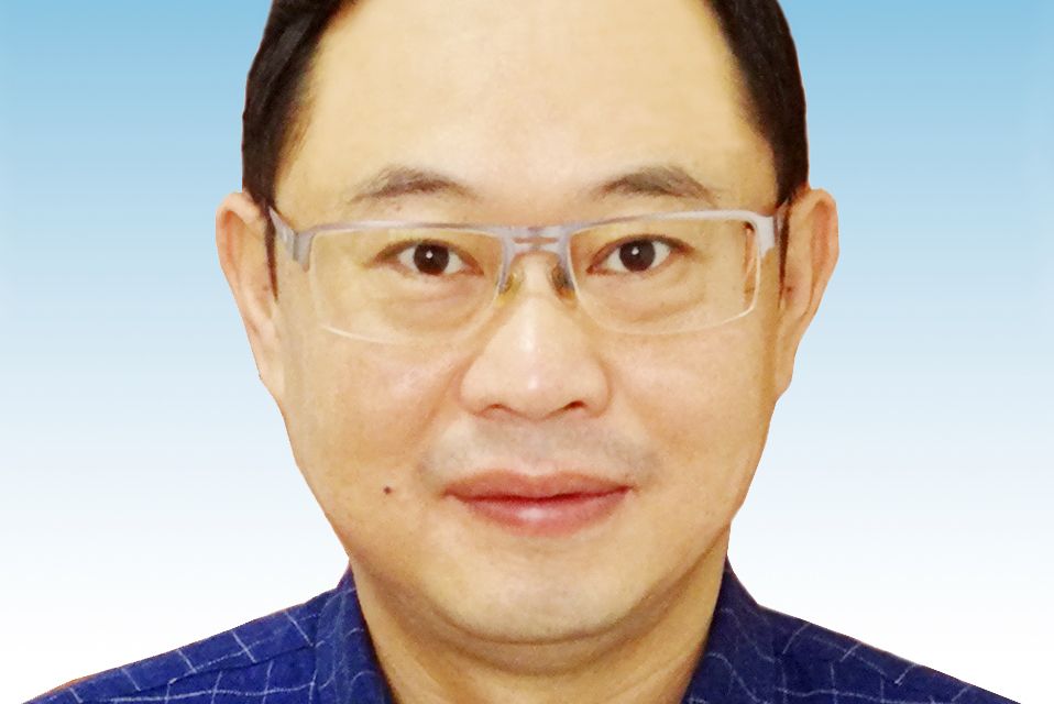謝康(江西省委教育工委委員、省教育廳總督學) 謝康(江西省委教育工委委員、省教育廳總督學)