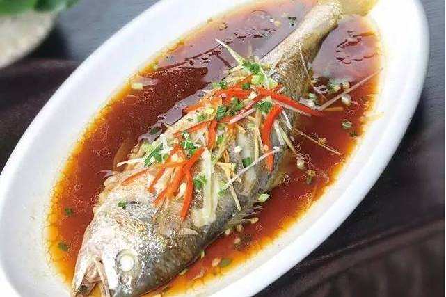 油淋黃魚 油淋黃魚