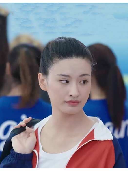 龍亞(電視劇《燃!沙排少女》中的角色) 龍亞(電視劇《燃!沙排少女》中的角色)