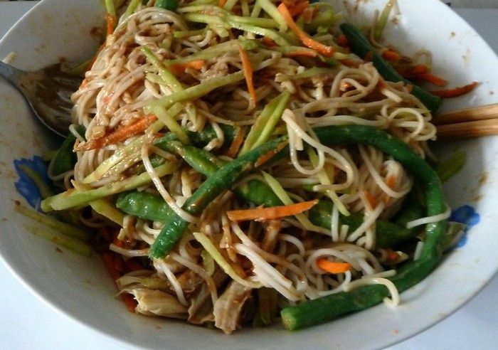 拌涼麵 拌涼麵