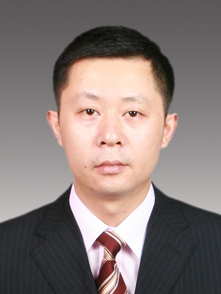 謝長林(四川省雙流區籍田街道辦事處街道黨工委副書記、街道辦事處主任) 謝長林(四川省雙流區籍田街道辦事處街道黨工委副書記、街道辦事處主任)