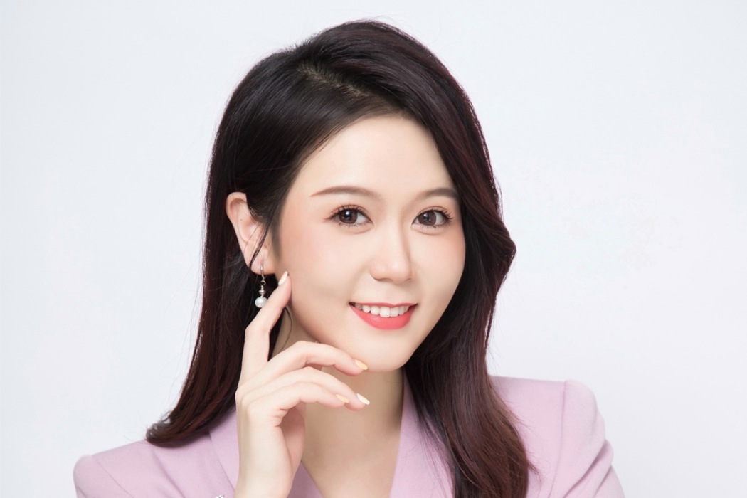 黃藝(廣東廣播電視台主持人) 黃藝(廣東廣播電視台主持人)