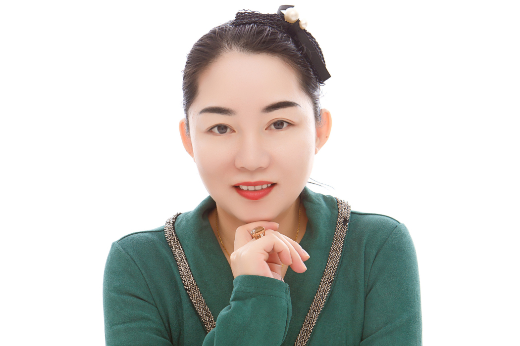 葉哲(紅黃藍成長中心樂清園、子慧教育品牌創始人兼董事長) 葉哲(紅黃藍成長中心樂清園、子慧教育品牌創始人兼董事長)