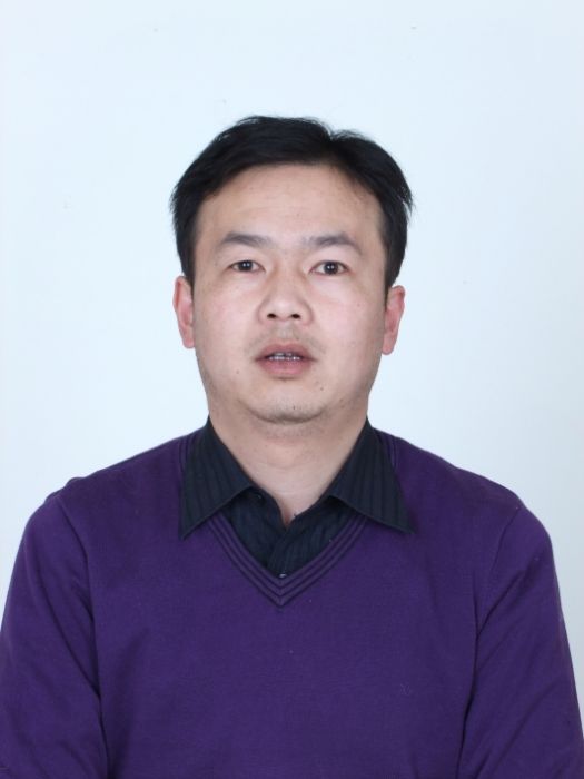 劉文輝(青海大學畜牧獸醫科學院草原研究所副所長) 劉文輝(青海大學畜牧獸醫科學院草原研究所副所長)