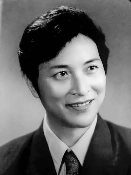 王世澤(川劇藝術家) 王世澤(川劇藝術家)