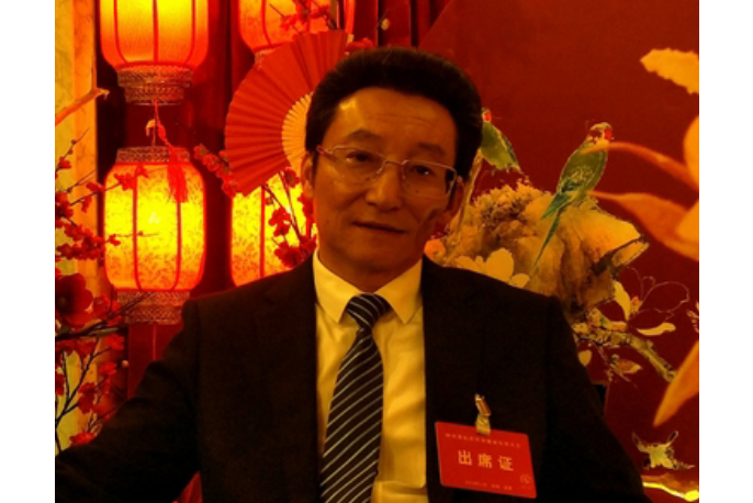 陳家榮(江陽建設集團有限公司黨委書記、董事長) 陳家榮(江陽建設集團有限公司黨委書記、董事長)