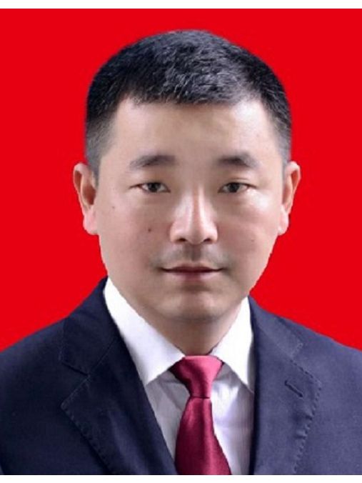 謝剛(湖南省常德市武陵區委統戰部常務副部長) 謝剛(湖南省常德市武陵區委統戰部常務副部長)