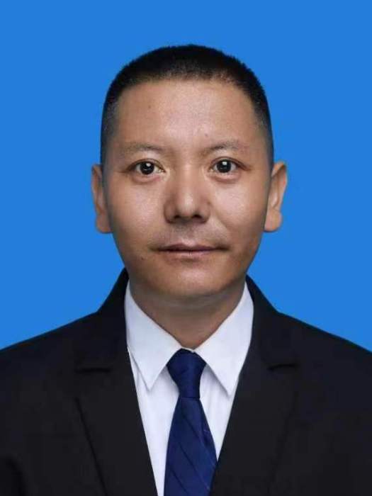 旦增(西藏自治區拉薩市人力資源和社會保障局黨組成員、副局長) 旦增(西藏自治區拉薩市人力資源和社會保障局黨組成員、副局長)