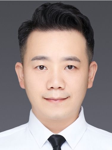 金鑫(浙江省溫州市龍灣區人力資源和社會保障局黨組成員、副局長,三級主任科員) 金鑫(浙江省溫州市龍灣區人力資源和社會保障局黨組成員、副局長,三級主任科員)