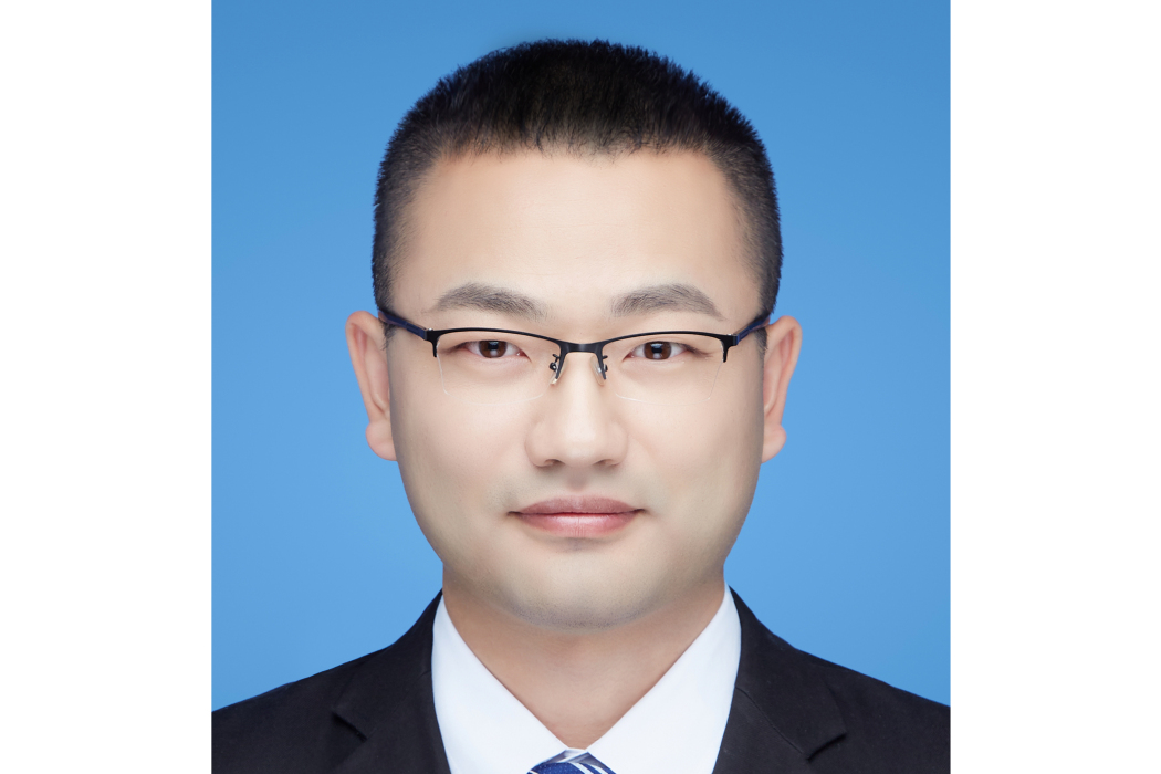 靳振明 靳振明
