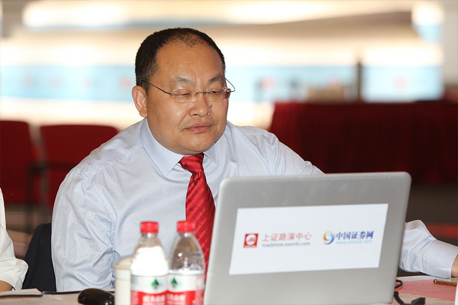 肖立明(百利科技董事) 肖立明(百利科技董事)