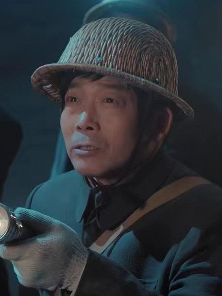 劉志明(探險動作電影《天坑尋龍》中的角色) 劉志明(探險動作電影《天坑尋龍》中的角色)