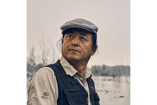 王智(中國馬業協會攝影家分會副會長,河南省攝影家協會企業家攝影分會副主席) 王智(中國馬業協會攝影家分會副會長,河南省攝影家協會企業家攝影分會副主席)