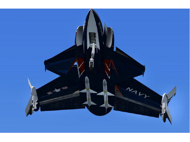 XFV-12A戰鬥機帶飛彈飛行模擬圖
