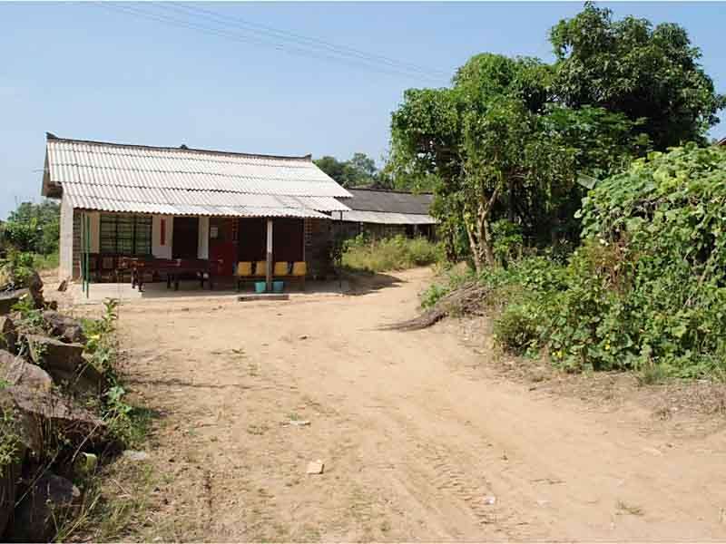 上曼岔村 上曼岔村