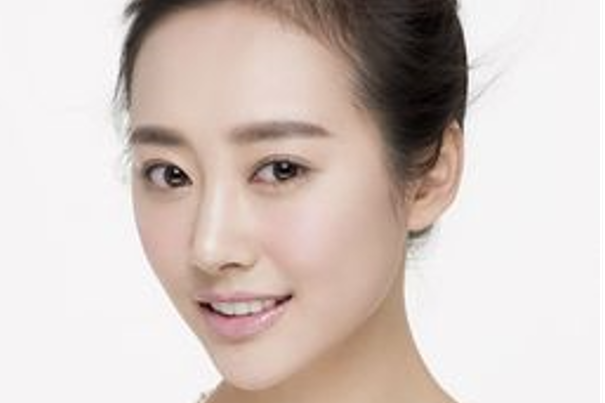 劉淨(電視劇《愛很美味》中的女主角) 劉淨(電視劇《愛很美味》中的女主角)