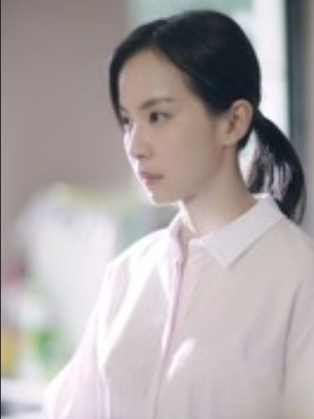 楊童(青春偶像劇《奈何BOSS要娶我》中的角色) 楊童(青春偶像劇《奈何BOSS要娶我》中的角色)