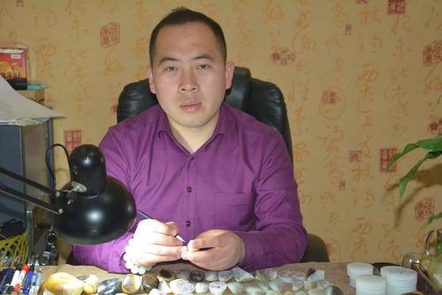 王飛(玉雕大師) 王飛(玉雕大師)