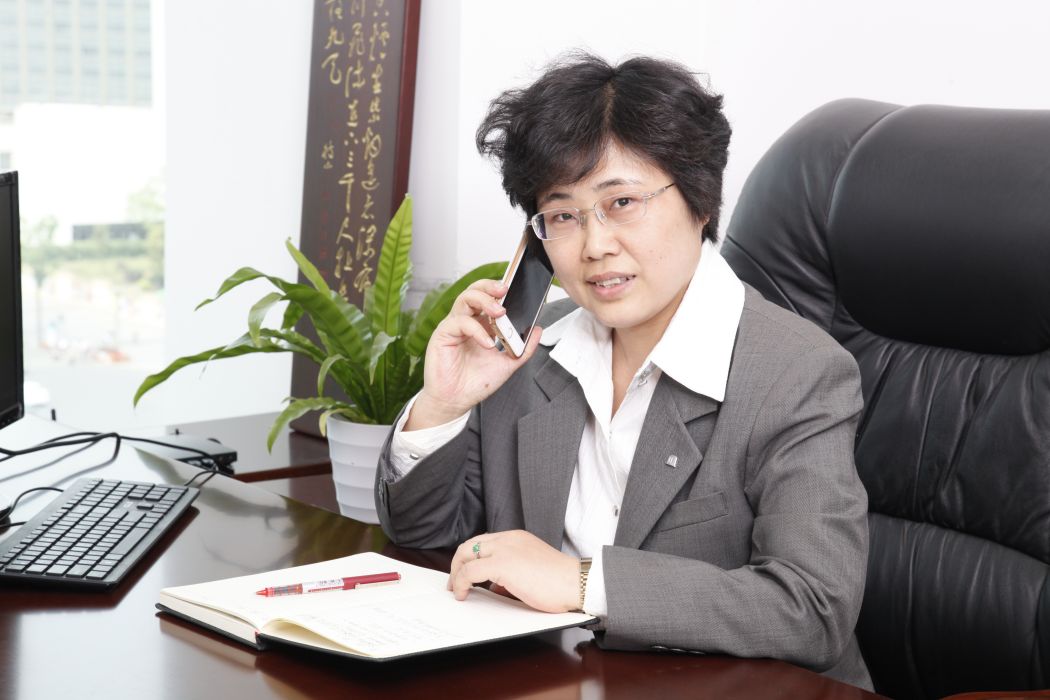 楊芳(律師) 楊芳(律師)